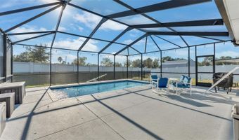 241 WALKERS POINT Dr, Auburndale, FL 33823