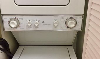 1077 30TH St NW 414, Washington, DC 20007