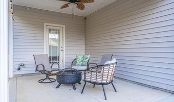 101 Bluegrass Ct, Aberdeen, NC 28315