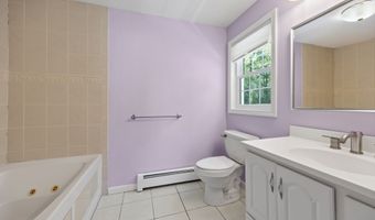 79 Strawberry Hill Rd, Bristol, CT 06010