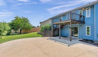 4566 Westlake Ct, Bel Aire, KS 67220