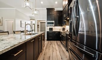 6134 Creekwater Dr, Alexander, AR 72002