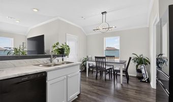8001 White Spruce Trl, Bauxite, AR 72011