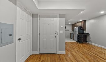 381 COMMUNIPAW Ave 1B, Lyndhurst, NJ 07304