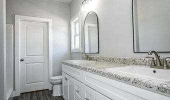 102 Savannah Cv, Benton, TN 37307