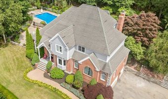 19 Elizabeth Dr, Auburn, MA 01501