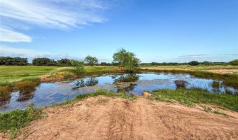 299 County Road 1475, Alvord, TX 76225