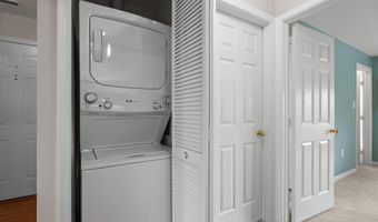 20604 CORNSTALK Ter 301, Ashburn, VA 20147