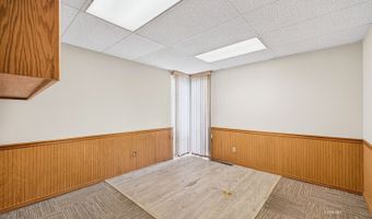 975 5th St, Elko, NV 89801