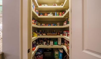 210 Etowah Lndg, Ball Ground, GA 30107