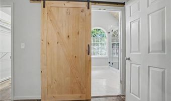 10785 Tuxford Dr, Alpharetta, GA 30022