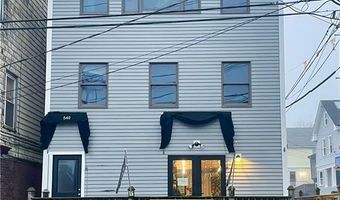 540 Thames St, Newport, RI 02840