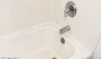 818 S 7th Ave, Bozeman, MT 59715