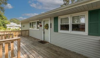 40 Dockage Rd, Bayville, NJ 08721