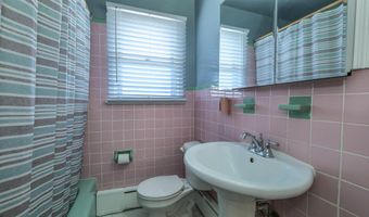 673 N Dover Ave, Atlantic City, NJ 08401