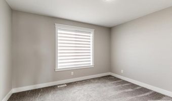 1952 47th St, Ammon, ID 83401