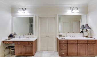 10853 Enclave Ln, Alpharetta, GA 30022