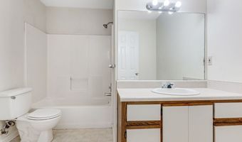 2931 Stonewater Dr, Albany, GA 31721