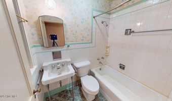 808 W South St, Ahoskie, NC 27910