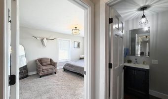 26855 SW 89 Rd, Beatrice, NE 68310