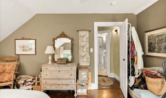 23 Commercial St, Belfast, ME 04915