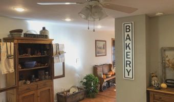 313 E 3rd St, Arthur, IA 51431