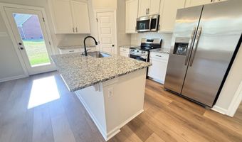 16541 Aspen Ln, Athens, AL 35611