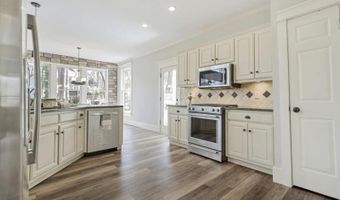 330 Summerlin Dr, Alpharetta, GA 30005