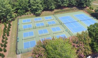 111 Lonetree Ct, Advance, NC 27006