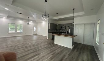 226 Edgewood Dr, Bainbridge, GA 39819
