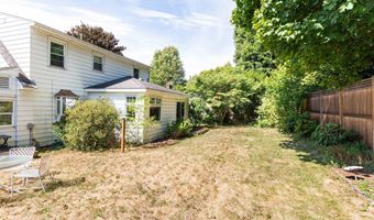 14 Linden Ter, Burlington, VT 05401