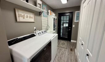 1011 Pembrooke Dr, Bardstown, KY 40004