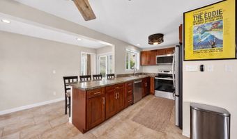 1342 Nanialii St, Kailua, HI 96734