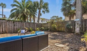 314 8TH St A, Atlantic Beach, FL 32233