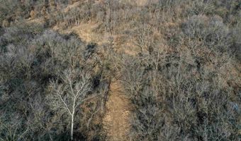 652 Nd St, Albia, IA 52531