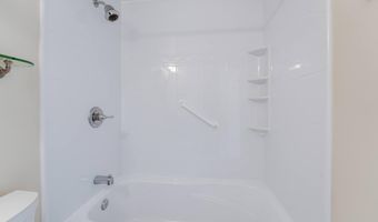 8702 PAPPAS Way, Annandale, VA 22003