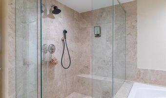 20201 E Country Club Dr 706, Aventura, FL 33180