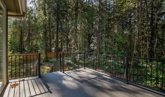 61841 E SALMON St, Brightwood, OR 97011