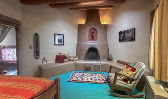 135 Mesa Sea, Arroyo Hondo, NM 87513