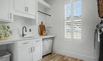 5535 Gillionville Rd, Albany, GA 31721