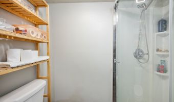 111 Grandview Pl, Alamo Heights, TX 78209
