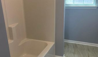 213 Columbia, Bainbridge, GA 39819
