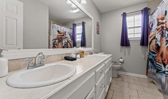 759 Fountain View Dr, Baton Rouge, LA 70820