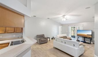 816 BARRISTER Dr, Auburndale, FL 33823