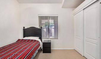 1587 W Kesler Ln, Chandler, AZ 85224