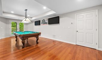 61 Eagle Rock Dr, Acworth, GA 30101