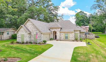 102 Eastwood Dr, Brandon, MS 39042