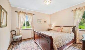 2760 Caraway Dr, Tucker, GA 30084
