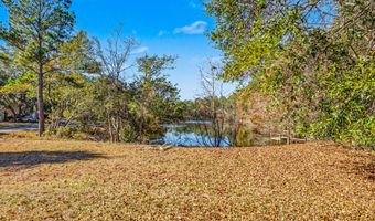 4 Fig Dr, Beaufort, SC 29907