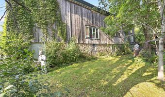 4737 W BROADWAY Dr, Appleton, WI 54913
